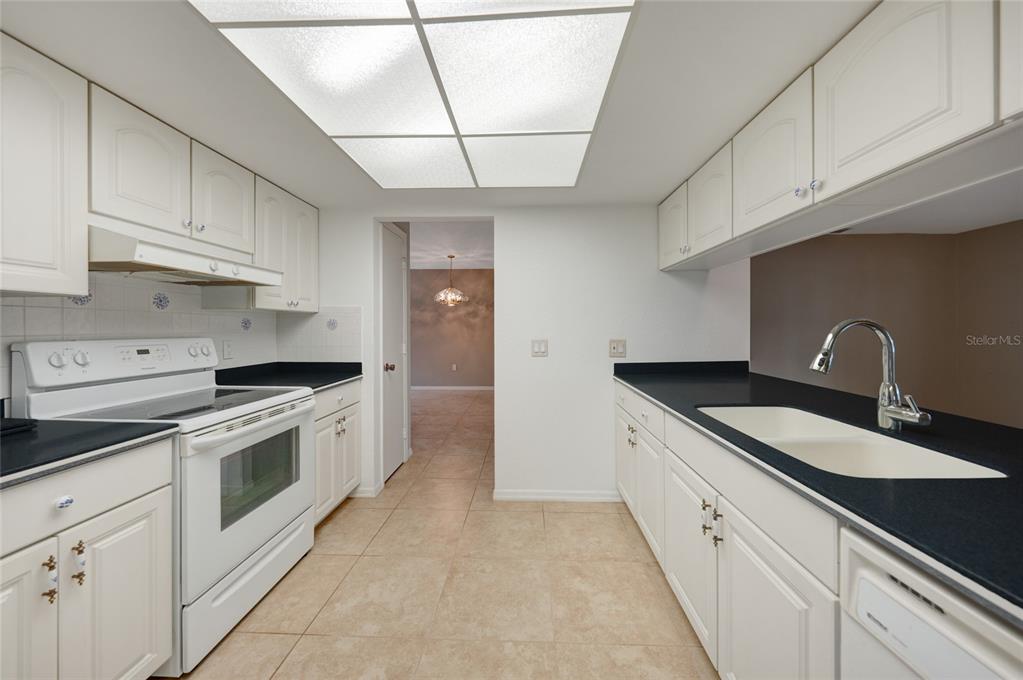 931 Bal Harbor Boulevard Punta Gorda, FL 33950 - Photo 12 of 45