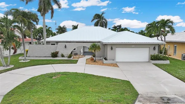 $525,000 | 931 Bal Harbor Boulevard, Punta Gorda, FL 33950