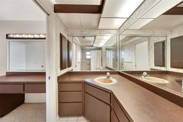 $525,000 | 931 Bal Harbor Boulevard, Punta Gorda, FL 33950