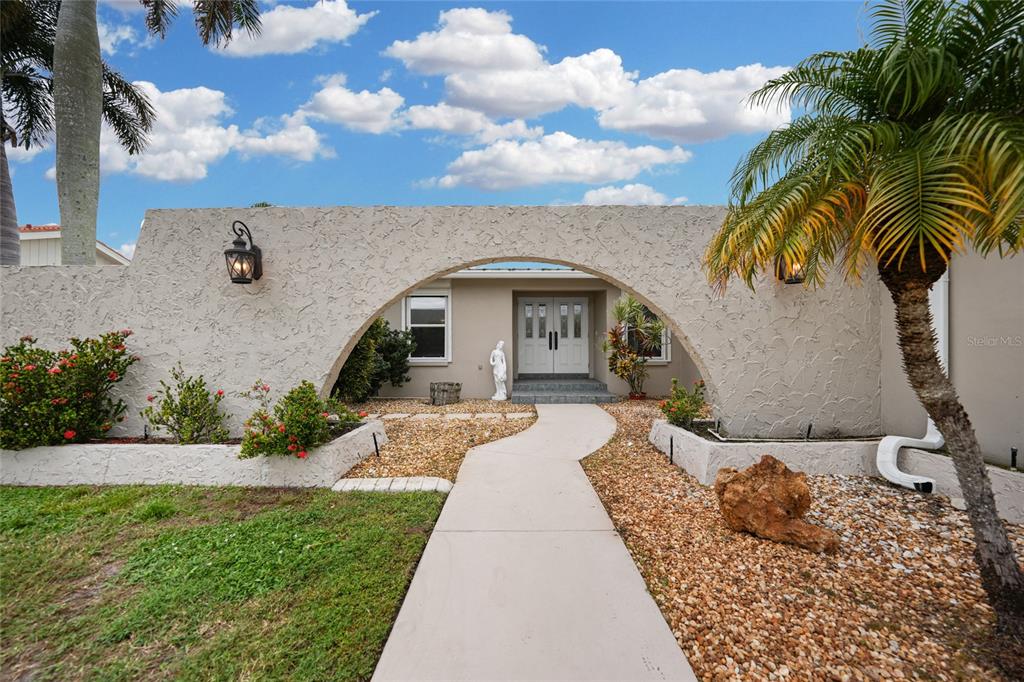931 Bal Harbor Boulevard Punta Gorda, FL 33950 - Photo 5 of 45