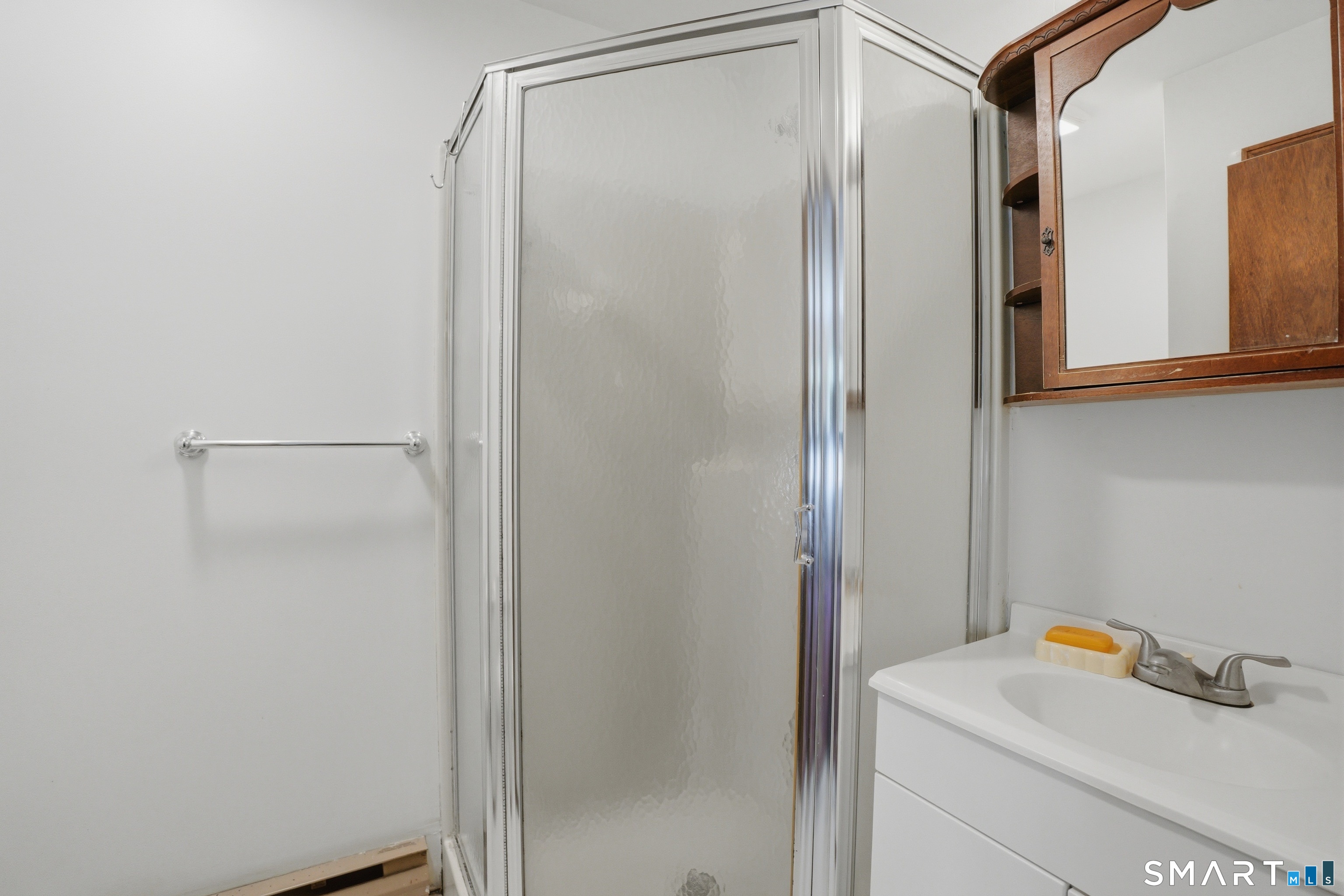 70 Laurel Ridge Drive Watertown, CT 06779 - Photo 17 of 36