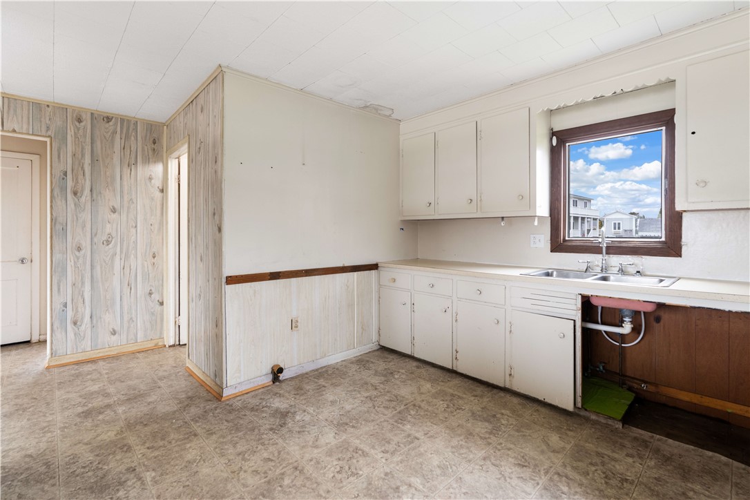 16 Rabbit Run Westerly, RI 02891 - Photo 12 of 23