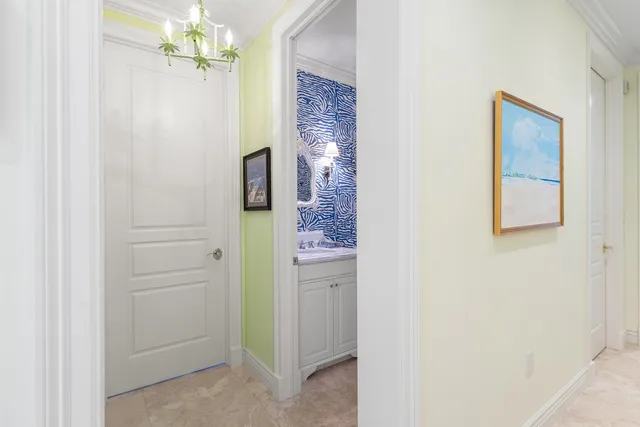 $7,990,000 | 450 Banyan Road, Gulf Stream, FL 33483