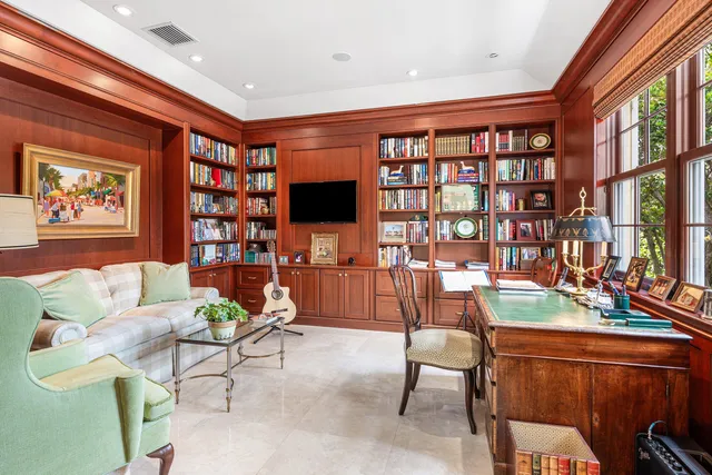 $7,990,000 | 450 Banyan Road, Gulf Stream, FL 33483