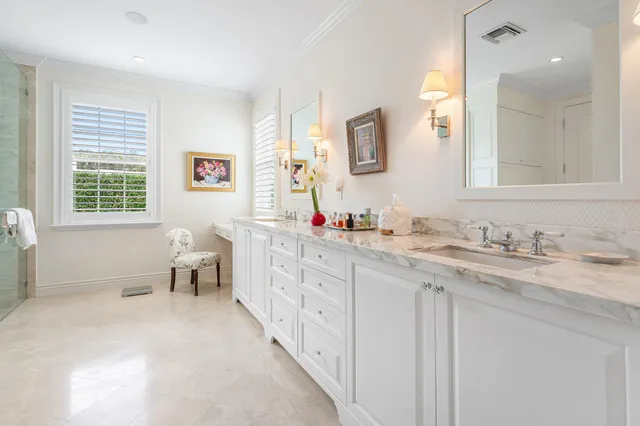 $7,990,000 | 450 Banyan Road, Gulf Stream, FL 33483