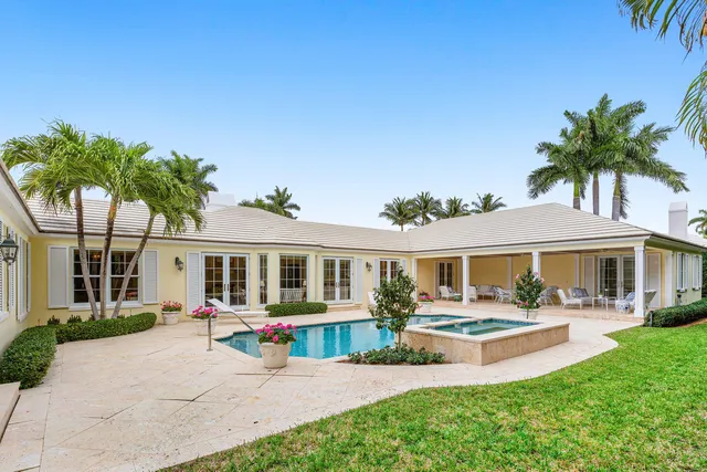 $7,990,000 | 450 Banyan Road, Gulf Stream, FL 33483
