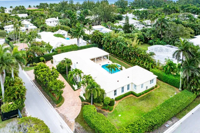 $7,990,000 | 450 Banyan Road, Gulf Stream, FL 33483