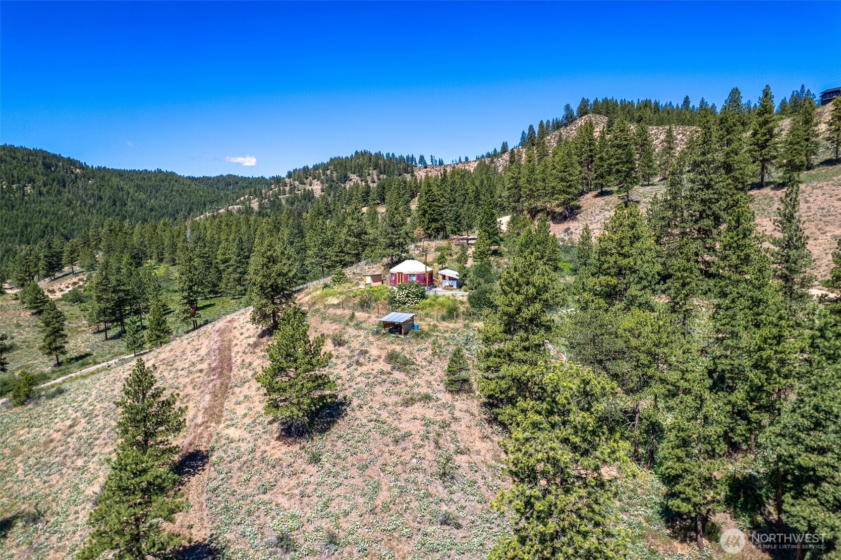 9750 Nahahum Canyon Road Cashmere, WA 98815 - Photo 13 of 22