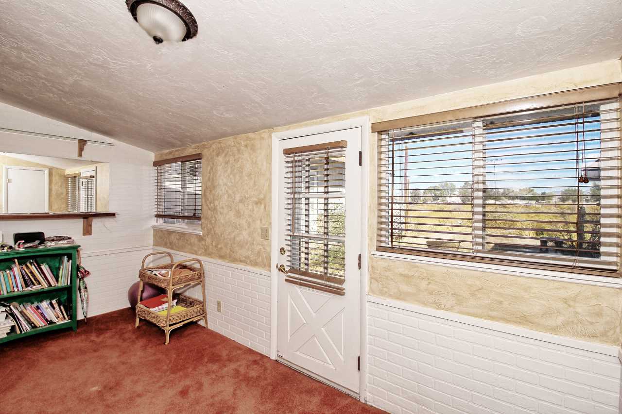 1066-19 19 1/2 Road Fruita, CO 81521 - Photo 34 of 42 a view of a livingroom with furniture and closet