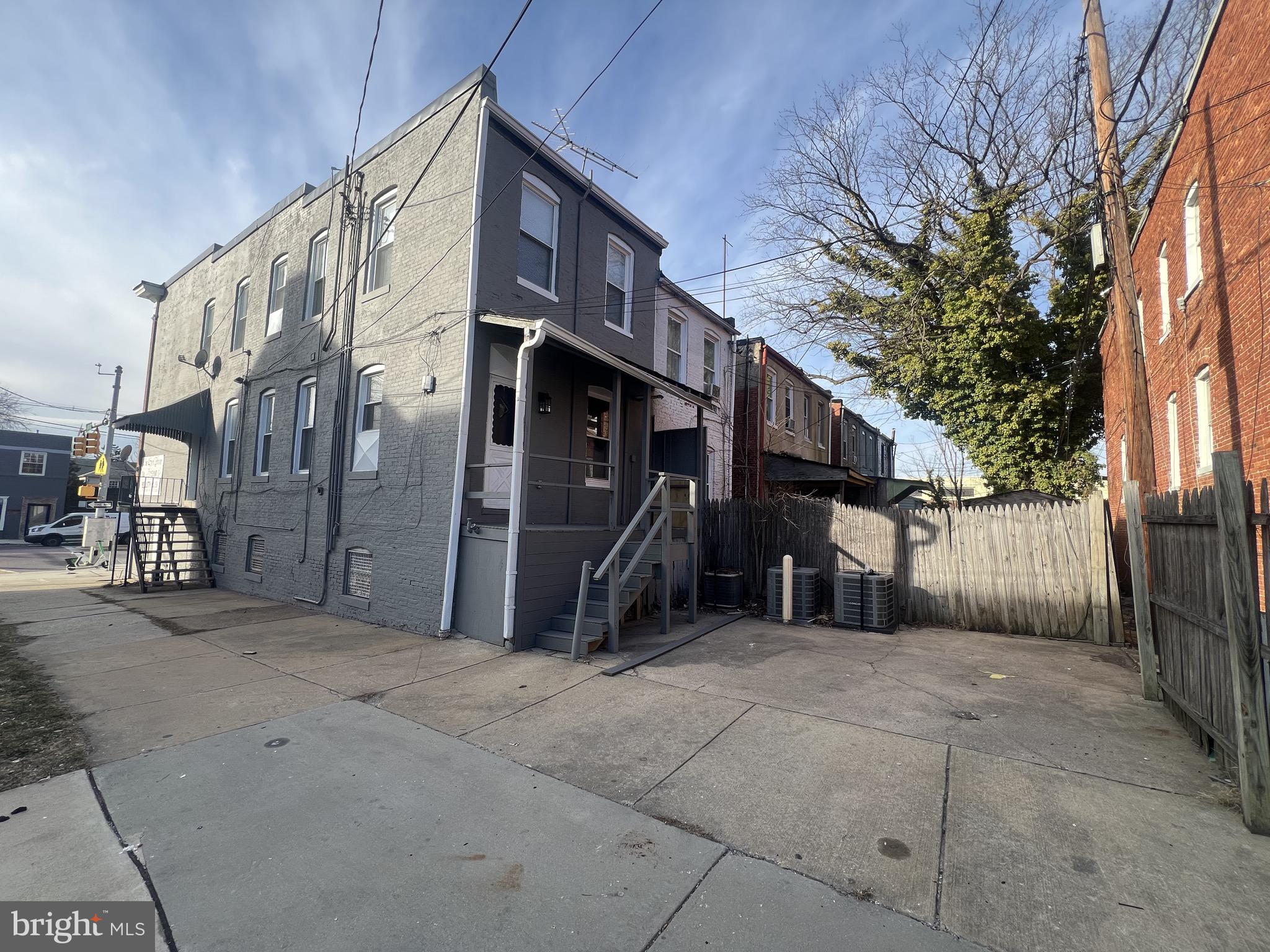 4303 York Road, Unit 3 Baltimore, MD 21212 - Photo 3 of 9