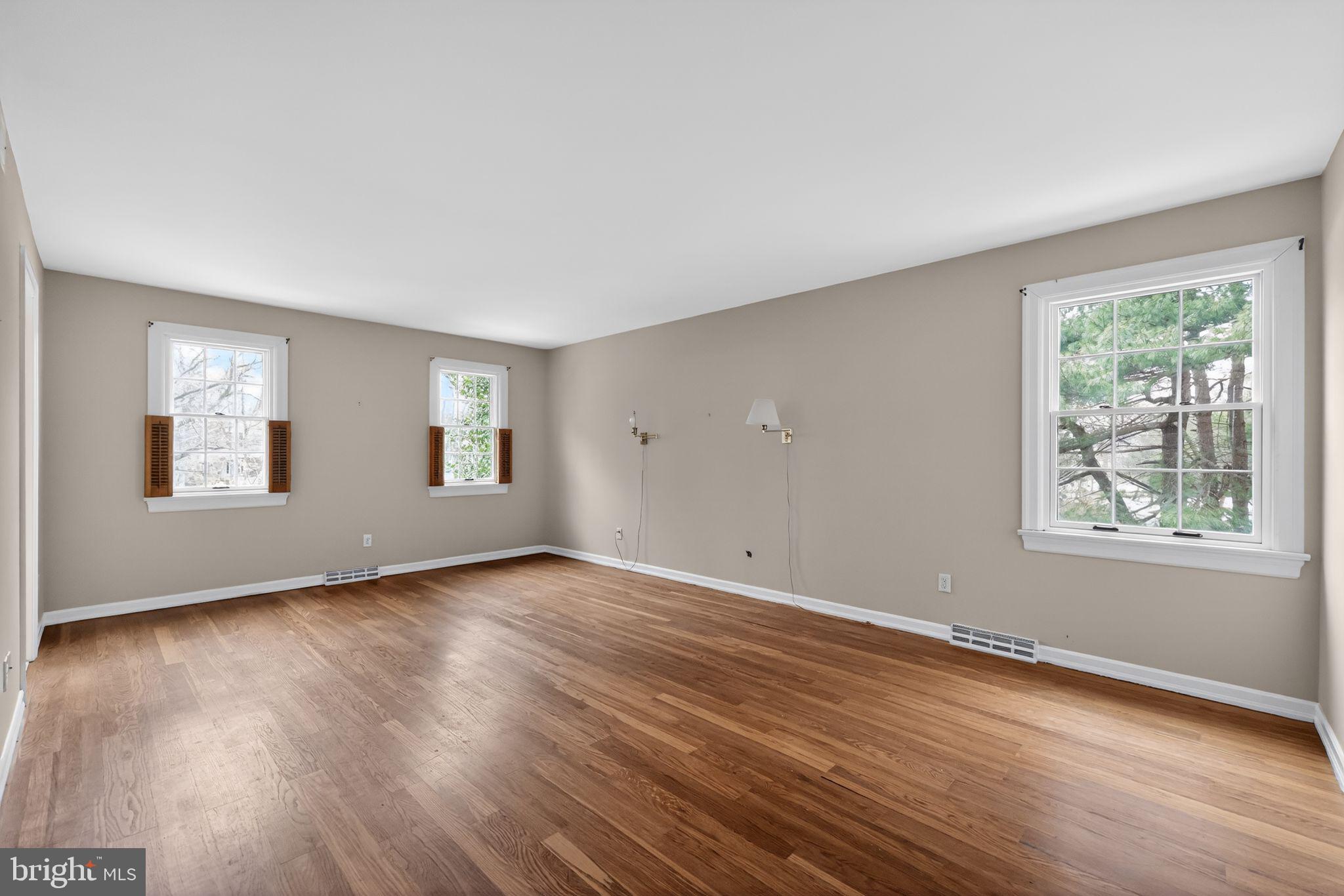 200 Laurel Lane Mount Laurel, NJ 08054 - Photo 15 of 26 Primary Bedroom