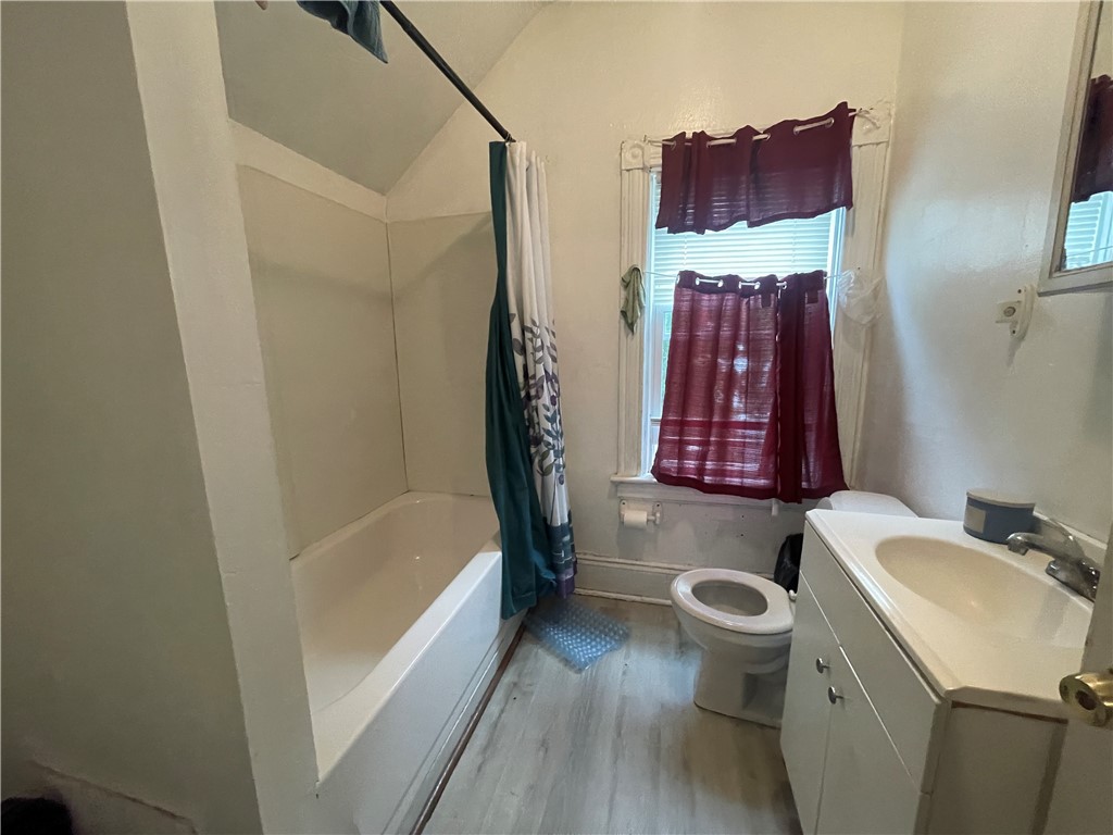 340 Orms Street Providence, RI 02908 - Photo 11 of 19