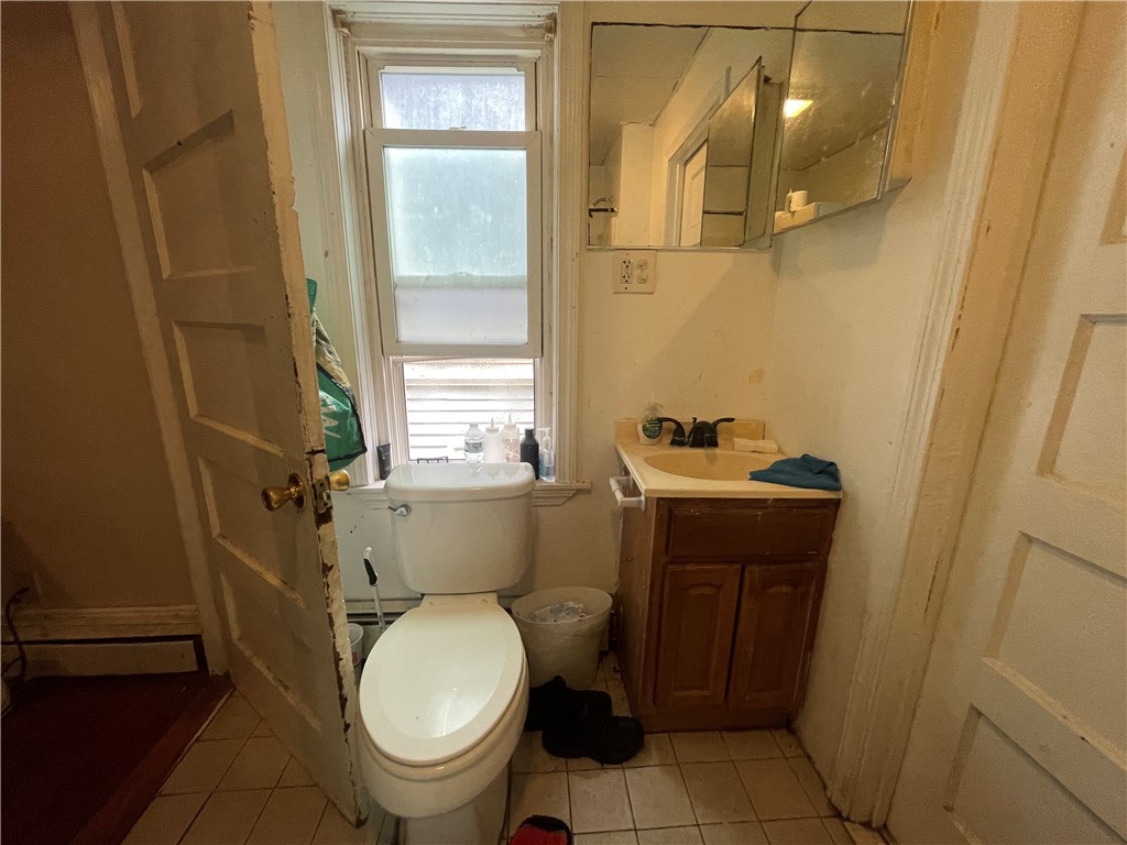 340 Orms Street Providence, RI 02908 - Photo 6 of 19