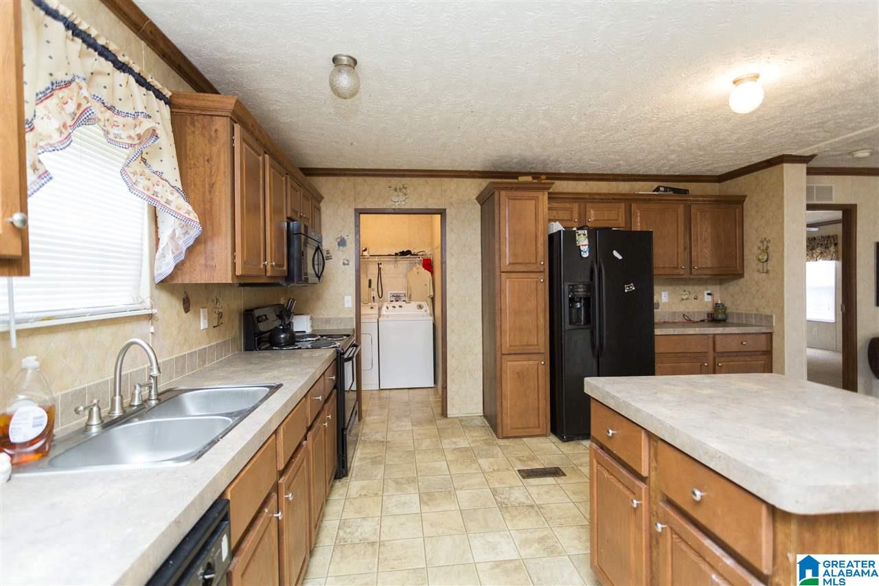 1005 Ranger Trail Warrior, AL 35180 - Photo 8 of 32