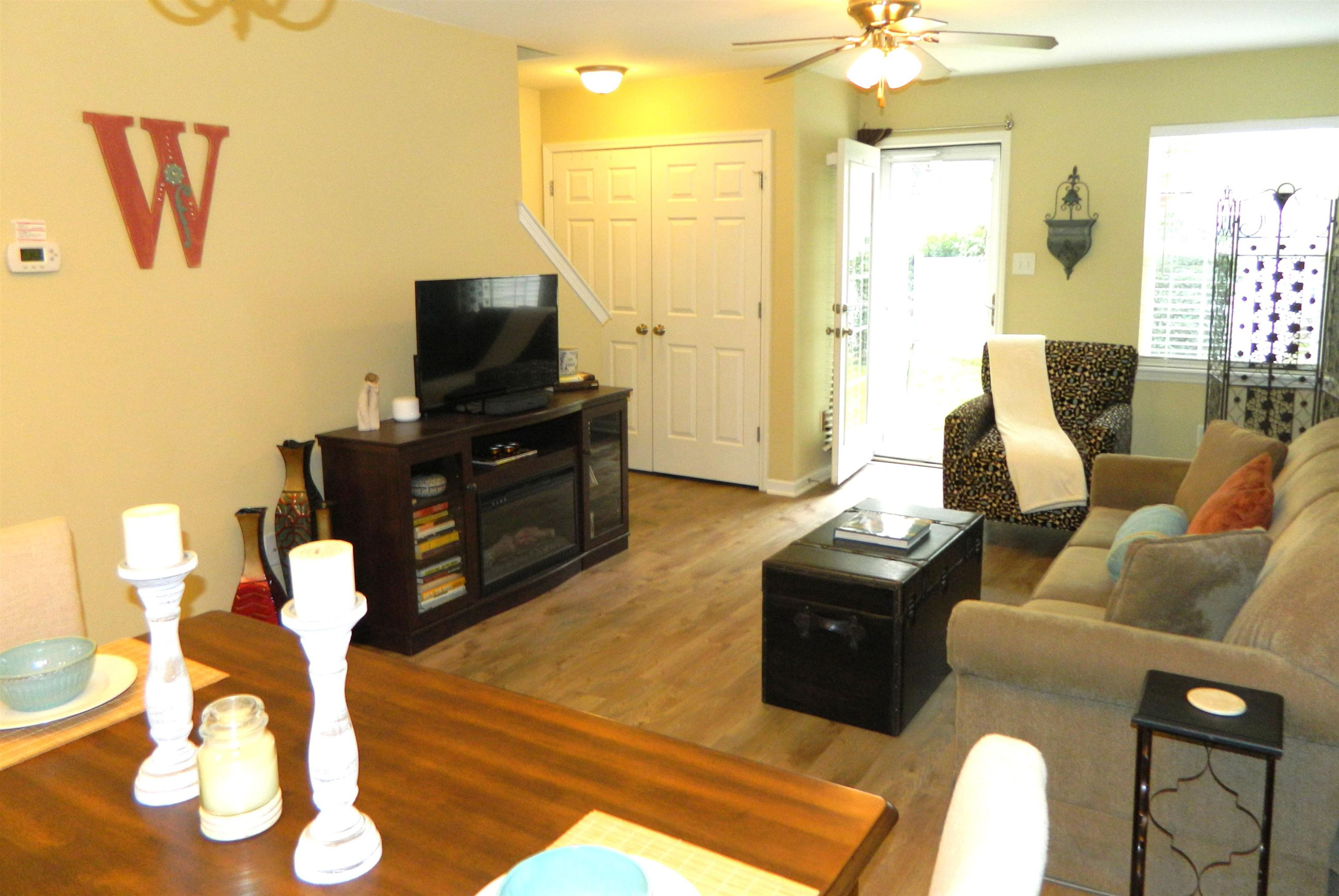 5108 Thornton Knoll Way Raleigh, NC 27616 - Photo 12 of 42 Dining/Family