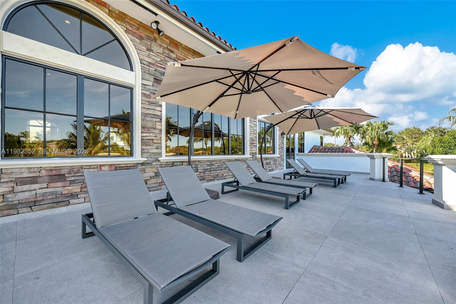 2905 Paddock Road Weston, FL 33331 - Photo 15 of 43