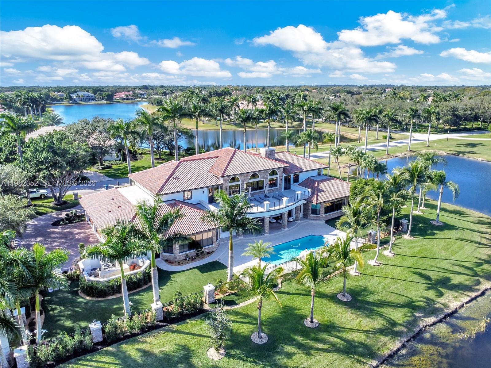 2905 Paddock Road Weston, FL 33331 - Photo 3 of 43