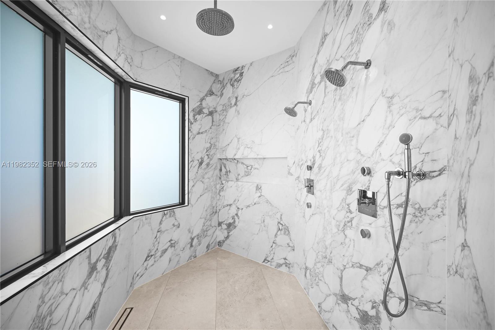 2905 Paddock Road Weston, FL 33331 - Photo 34 of 43