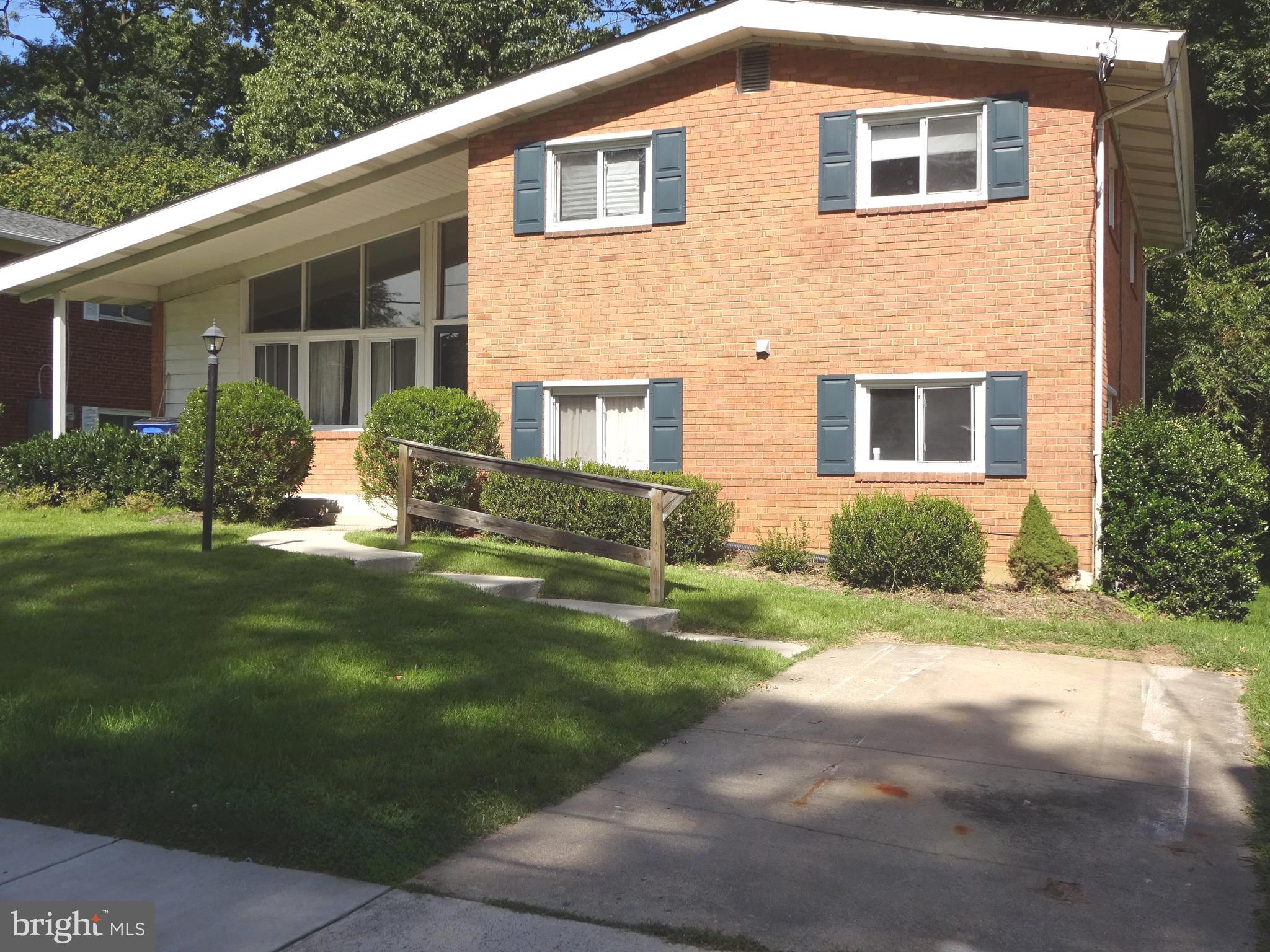 1023 Loxford Terrace Silver Spring, MD 20901 - Photo 2 of 19 Interior (General)