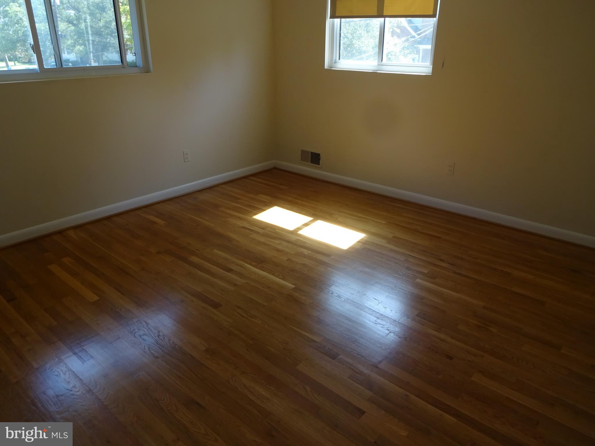 1023 Loxford Terrace Silver Spring, MD 20901 - Photo 15 of 19 Bedroom