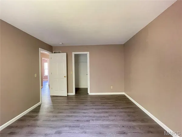 $2,900 | 636 Canary Estates Drive, Ballwin, MO 63021