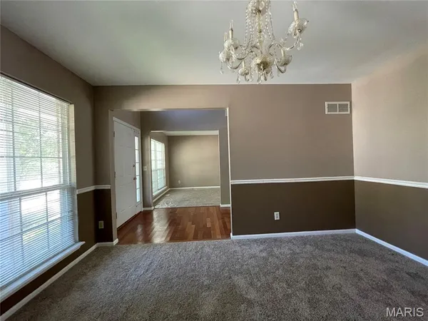 $2,900 | 636 Canary Estates Drive, Ballwin, MO 63021