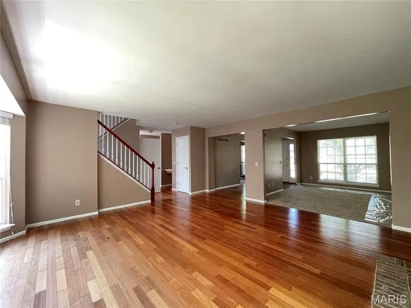 $2,900 | 636 Canary Estates Drive, Ballwin, MO 63021