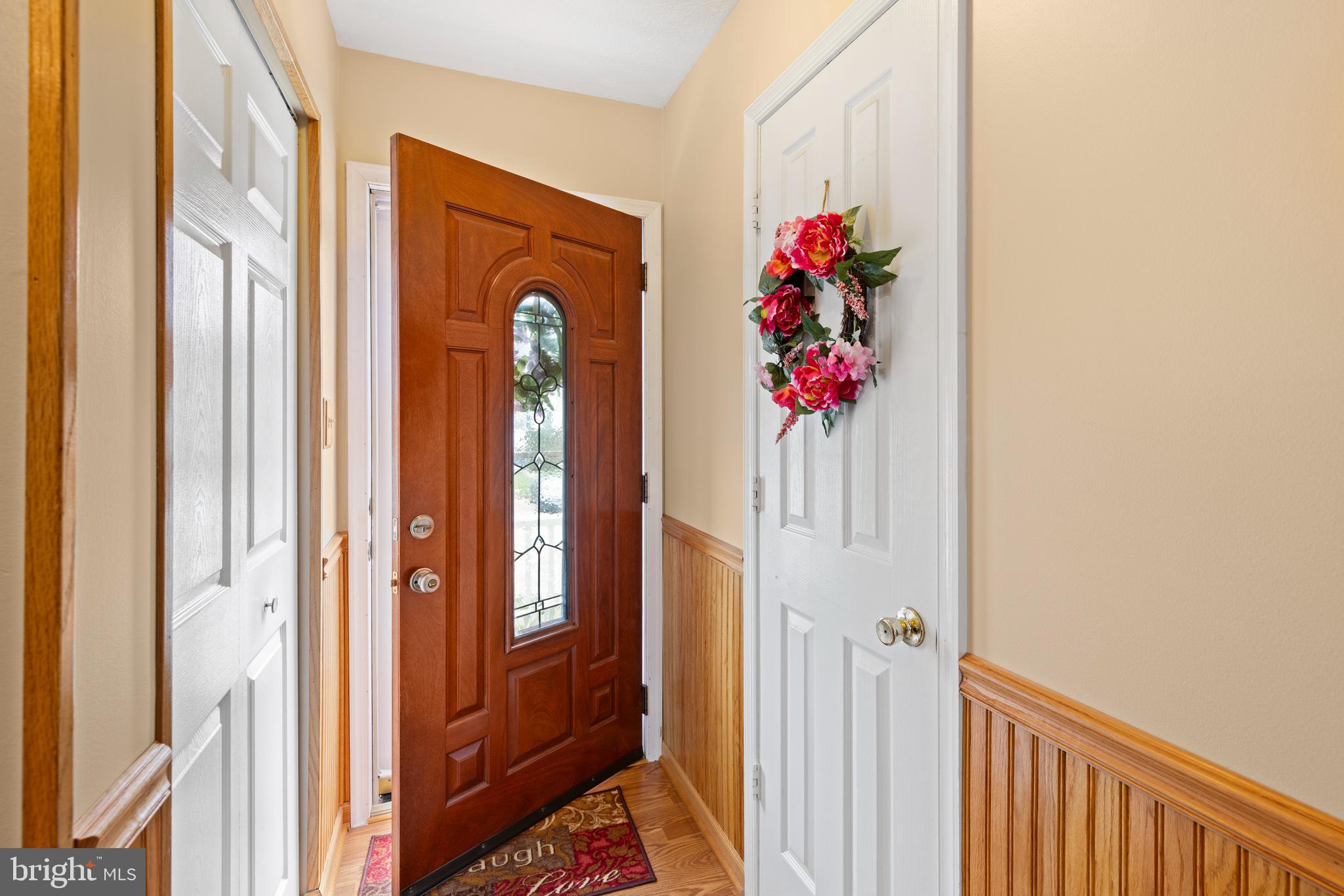 3916 Hunt Harbor Road Baltimore, MD 21220 - Photo 3 of 30 a view of a entryway