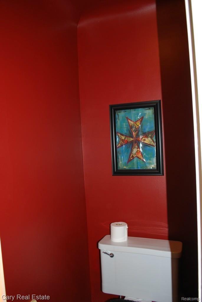24860 Taft Road Novi, MI 48375 - Photo 25 of 31 DSC_1241.jpg