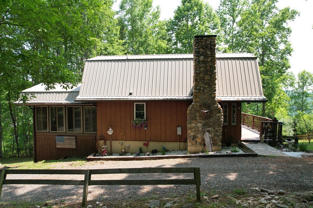 952 Kanawha Ridge Road Dugspur, VA 24325 - Photo 7 of 57 Gallery Image 7