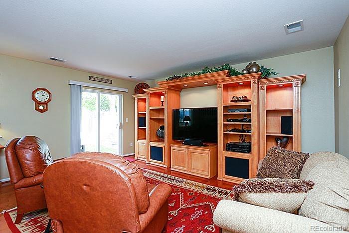 9750 Saybrook Street Highlands Ranch, CO 80126 - Photo 14 of 25 Gallery Image 14