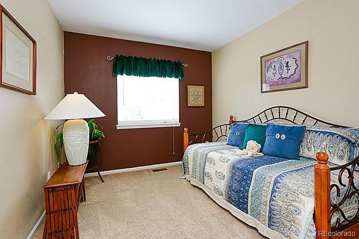 9750 Saybrook Street Highlands Ranch, CO 80126 - Photo 21 of 25 Gallery Image 21