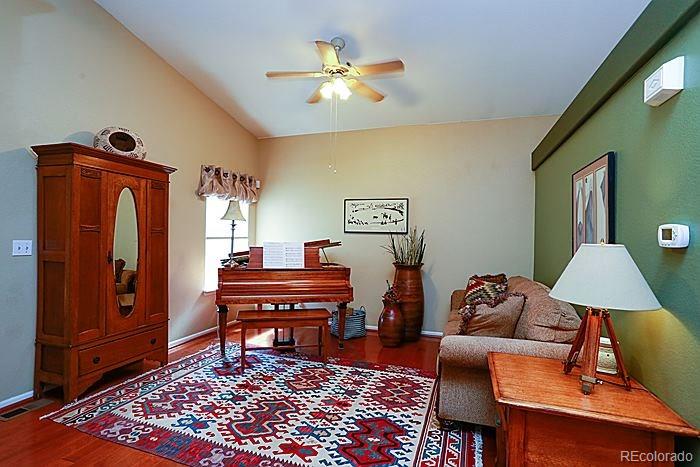 9750 Saybrook Street Highlands Ranch, CO 80126 - Photo 5 of 25 Gallery Image 5