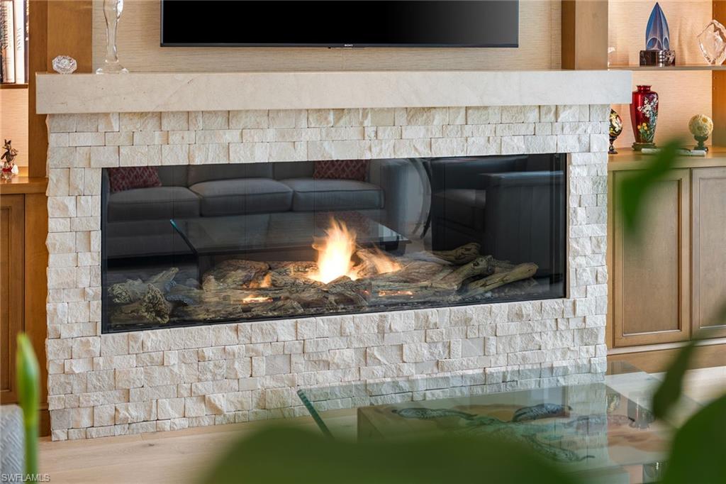 7849 Via Vecchia Naples, FL 34108 - Photo 13 of 50