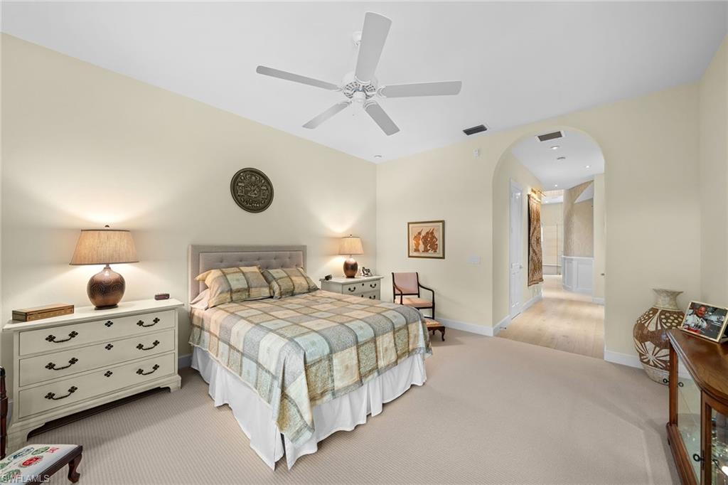 7849 Via Vecchia Naples, FL 34108 - Photo 20 of 50