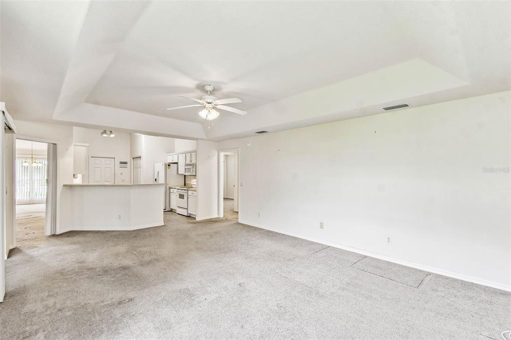 142 Morning Glory Circle Winter Haven, FL 33884 - Photo 9 of 36 en view interior of the house