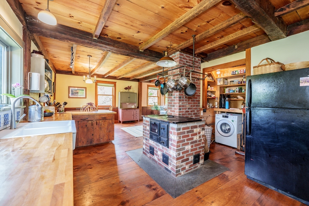 78 Wickett Pond Road Wendell, MA 01379 - Photo 18 of 42 Gallery Image 18