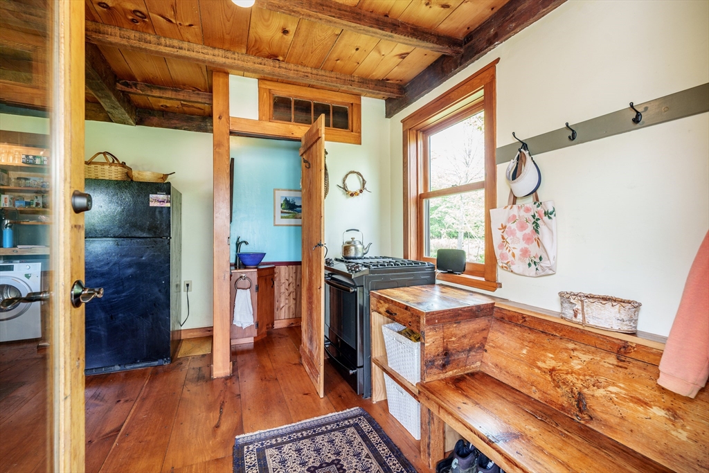 78 Wickett Pond Road Wendell, MA 01379 - Photo 20 of 42 Gallery Image 20