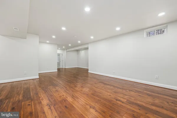 $1,100,000 | 6201 Carters Grove Drive, Manassas, VA 20112