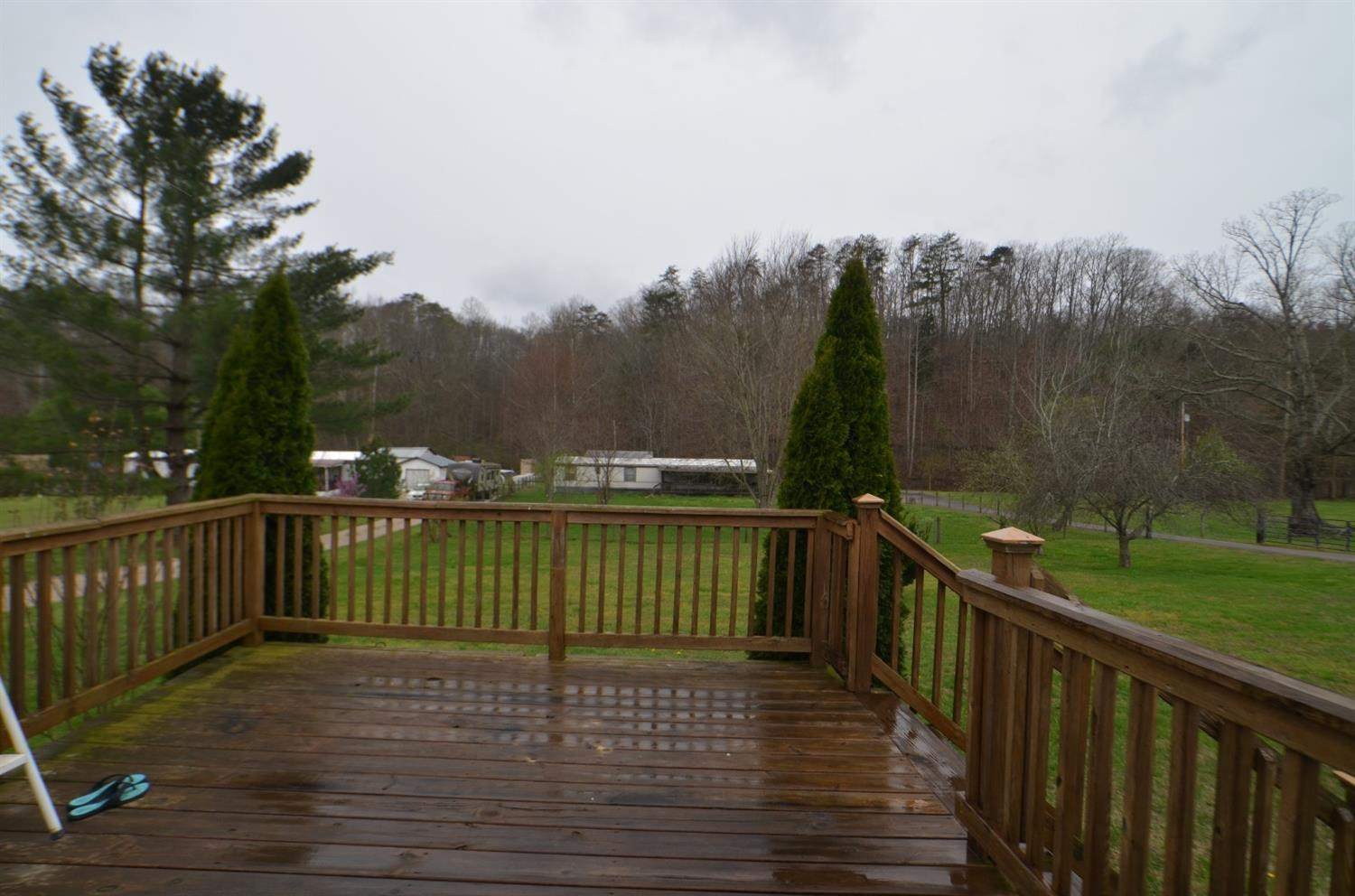 983 Dry Branch Road Irvine, KY 40336 - Photo 15 of 19 Enjoy great sunsets and a view of the Ke