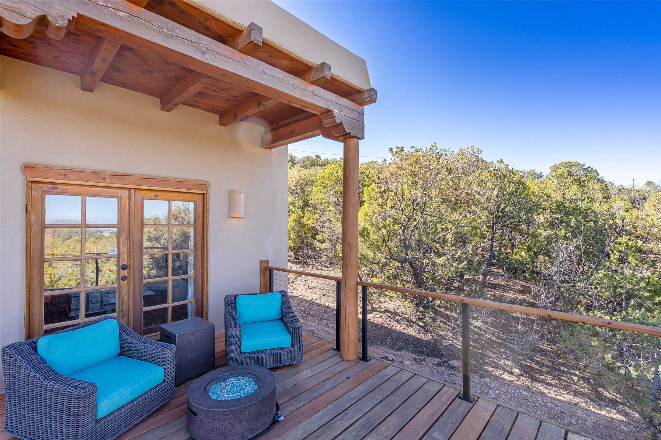 1204 Bandolina Road Santa Fe, NM 87501 - Photo 39 of 69 Upper Casita patio