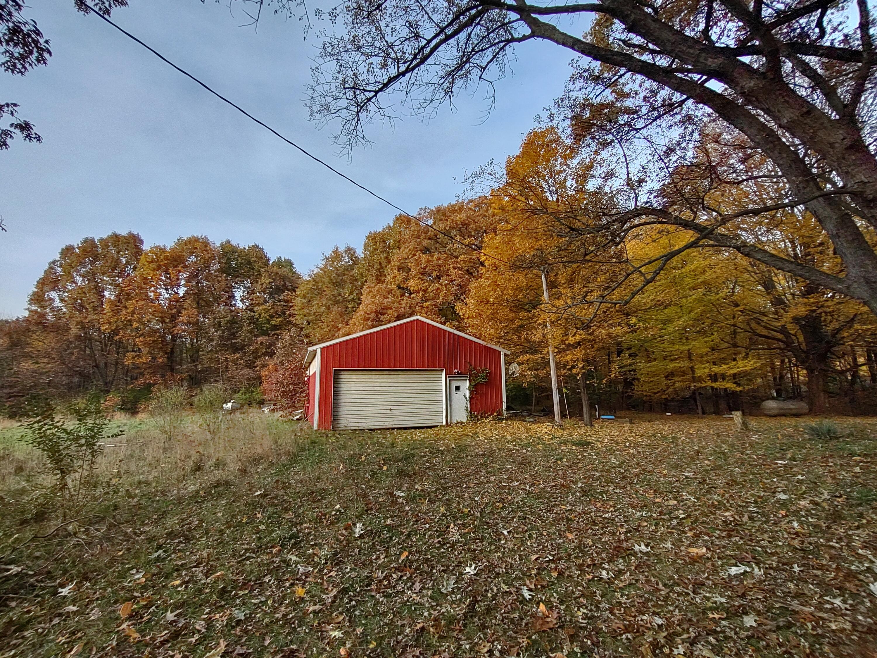 69337 Beebe Road Niles, MI 49120 - Photo 4 of 31 IMG_20211110_162917247_HDR