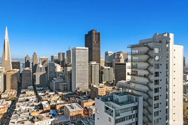 a picture of city view