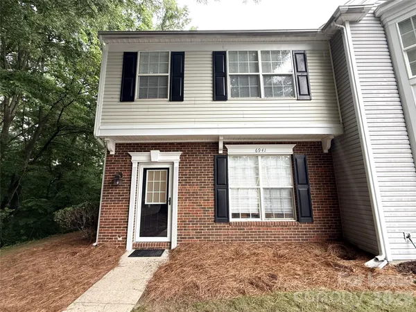 $1,895 | 6941 Rothchild Drive, Charlotte, NC 28270