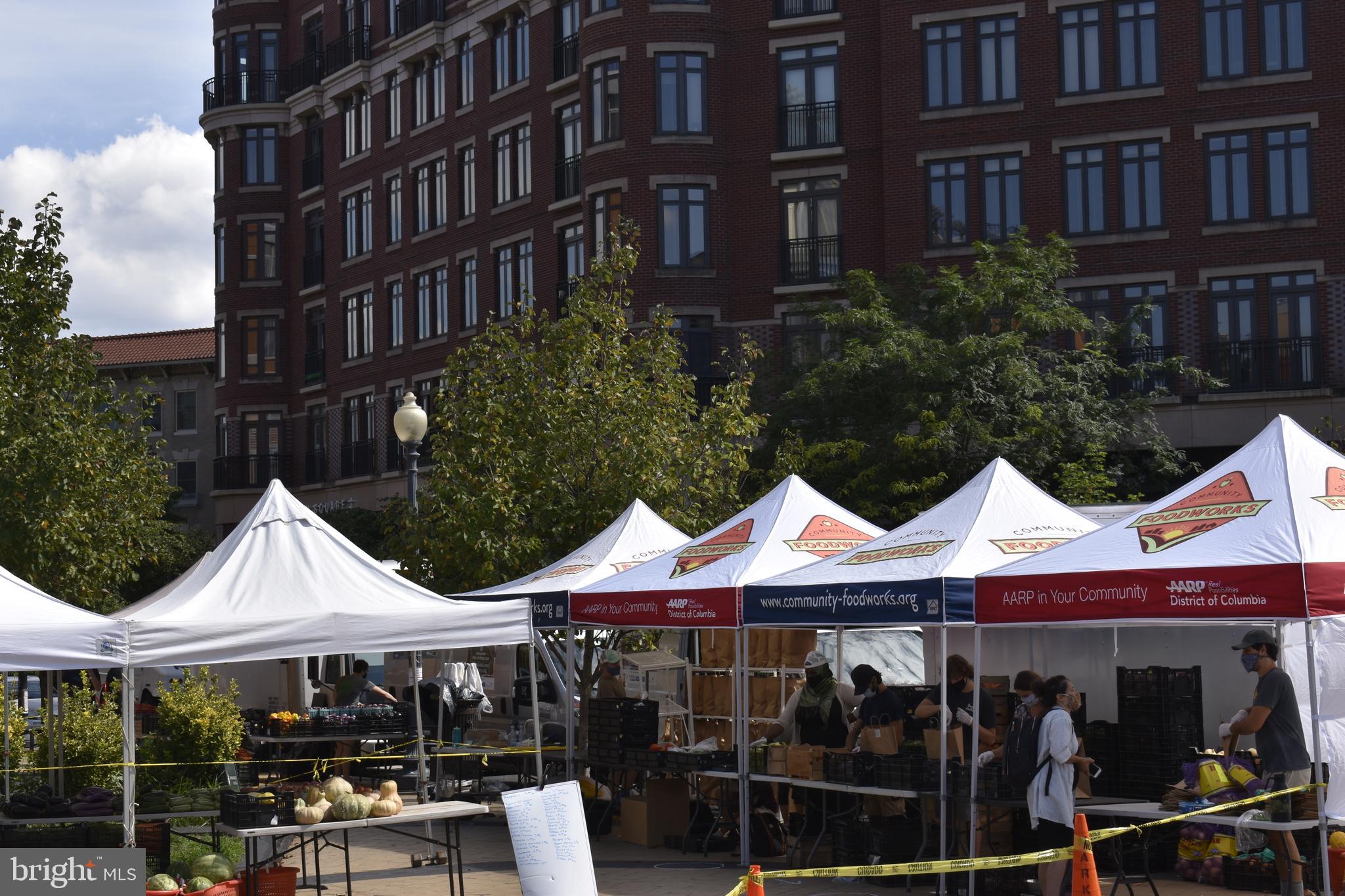1125 Columbia Road Northwest Washington, DC 20009 - Photo 39 of 47 Farmers Market