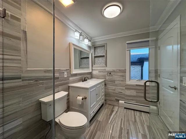 $5,000 | 324 2nd Street, Unit B(LEFT), Palisades Park, NJ 07650