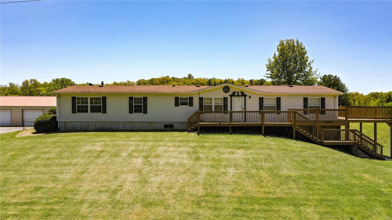 16275 Yates Road Grafton, IL 62037 - Photo 3 of 51
