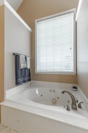 $625,000 | 35 South Links Drive, Ringgold, GA 30736