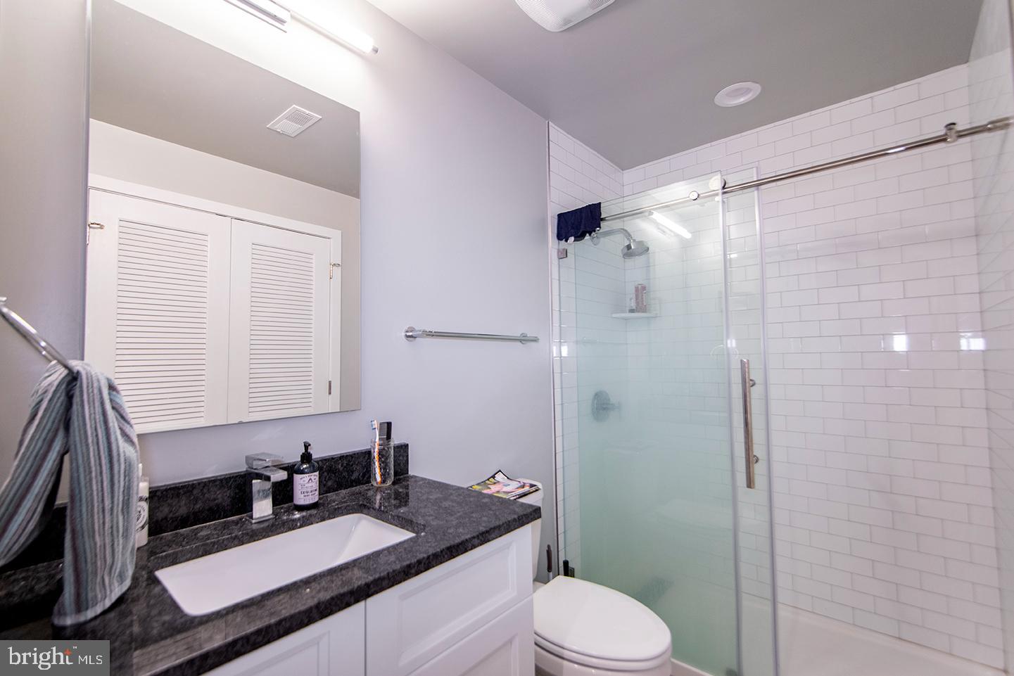 507 South 8th Street, Unit 207 Philadelphia, PA 19147 - Photo 3 of 7