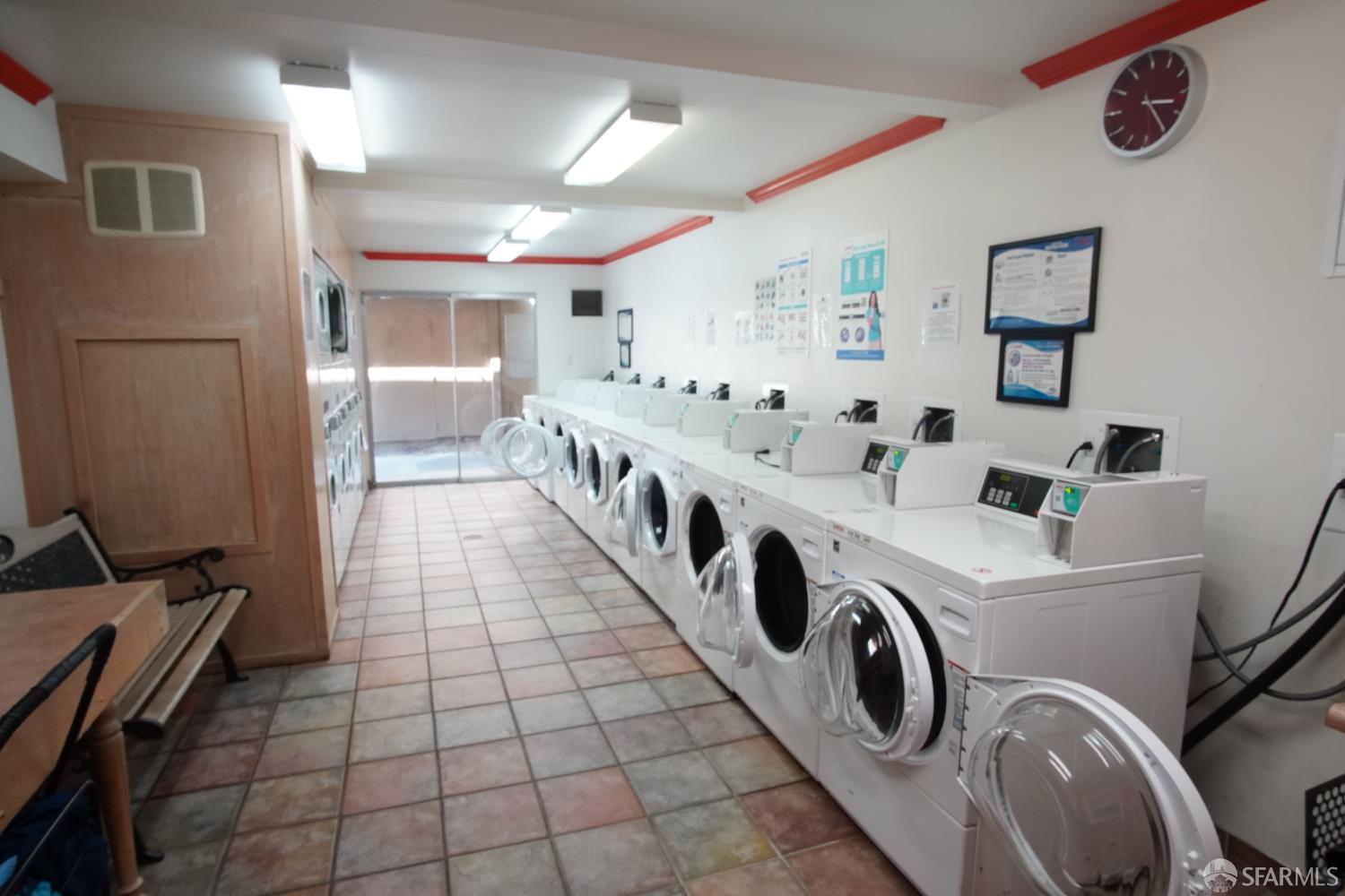 1305 Webster Street, Unit C309 Alameda, CA 94501 - Photo 20 of 24 a utility room with dryer and washer